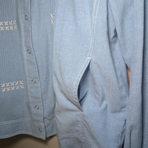 Draper's & Damons Light Blue Denim Button-Up Shirt Large‎ - Picture 6 of 7